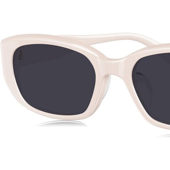 ? Women Grey Fashion Oversized Cat Eye Polarized Exclusive Eyewear Sunglasses